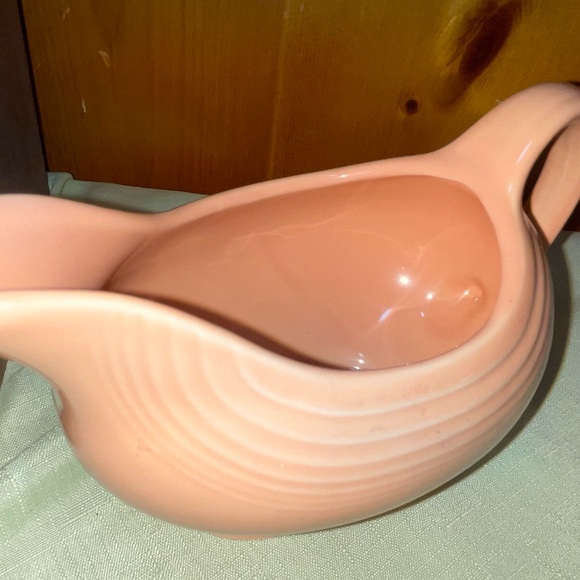 Fiesta-ware Retired Rose Discontinued creamer - Picture 1 of 6